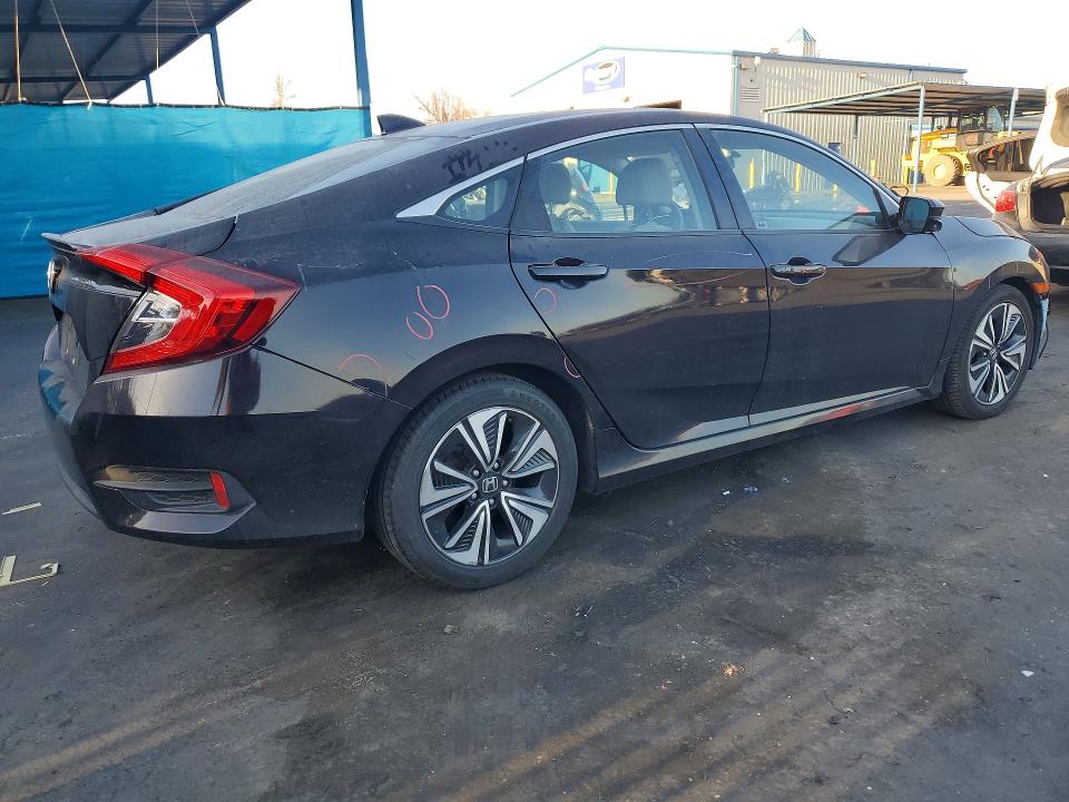 Photo 3 from auction – 2016 HONDA CIVIC EX with VIN 19XFC1F3XGE219574