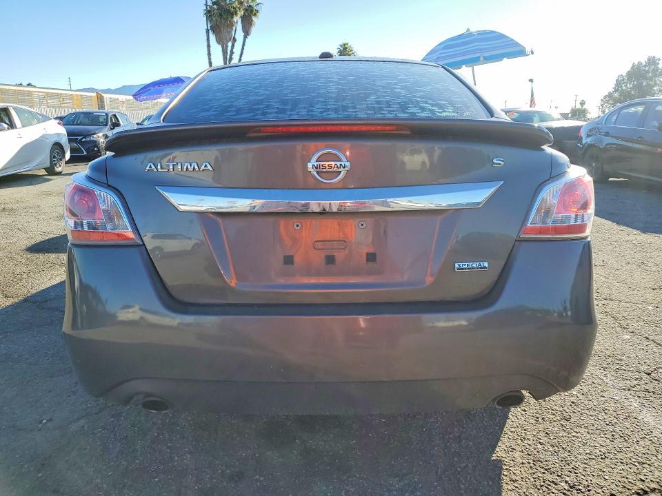 Photo 6 from auction – 2015 NISSAN ALTIMA with VIN 1N4AL3AP9FN895904