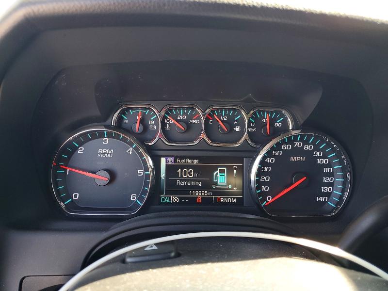 Photo 9 from auction – 2015 CHEVROLET SUBURBAN with VIN 1GNSKJKC5FR548071