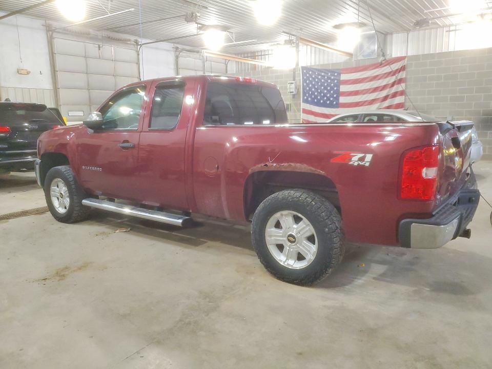 Photo 2 from auction – 2013 CHEVROLET SILVERADO with VIN 1GCRKSE72DZ175645