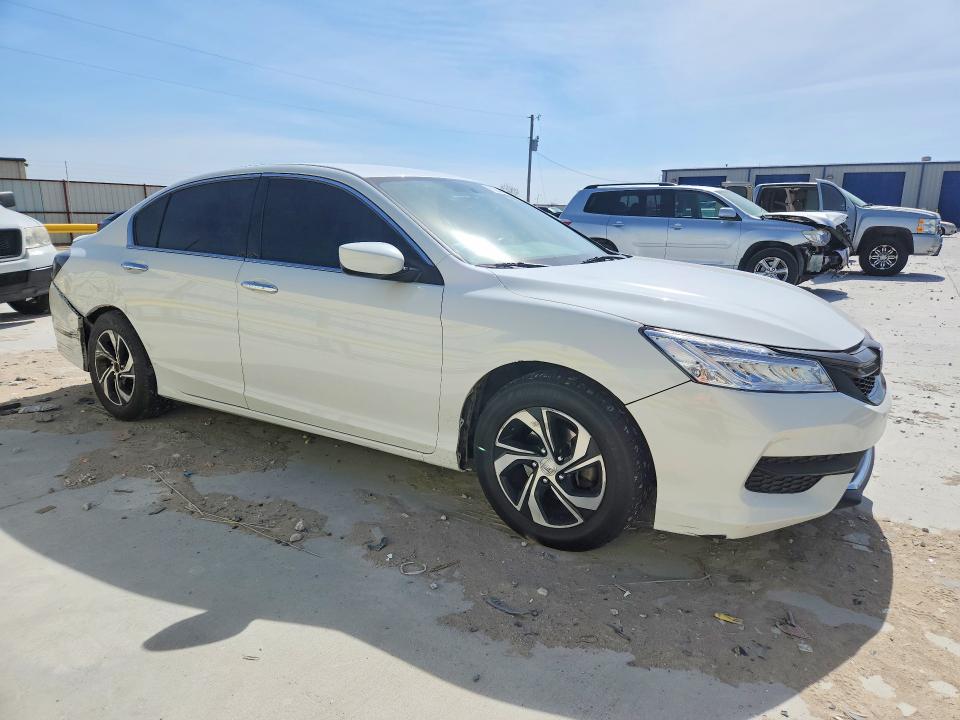 Photo 4 from auction – 2016 HONDA ACCORD with VIN 1HGCR2F34GA006468