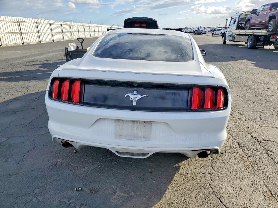 Photo 6 from auction – 2016 FORD MUSTANG with VIN 1FA6P8AM3G5215994