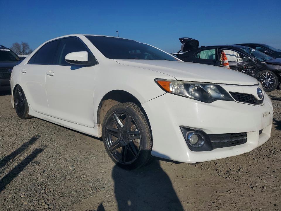 Photo 4 from auction – 2013 TOYOTA CAMRY L with VIN 4T1BF1FK7DU714109