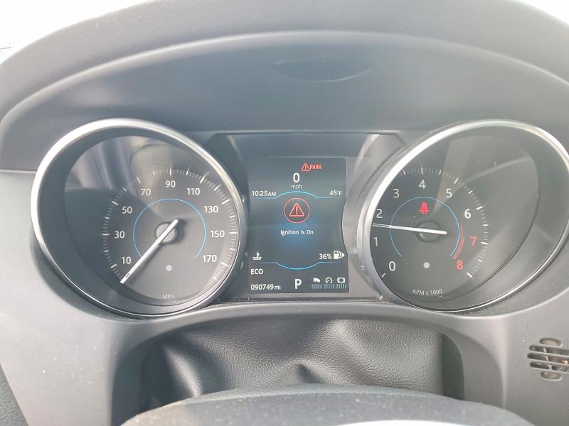 Photo 9 from auction – 2017 JAGUAR F-PACE PRE with VIN SADCJ2BV4HA078547