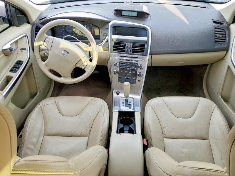 Foto 8 de la subasta – 2010 VOLVO XC60 con VIN YV4960DL8A2122859