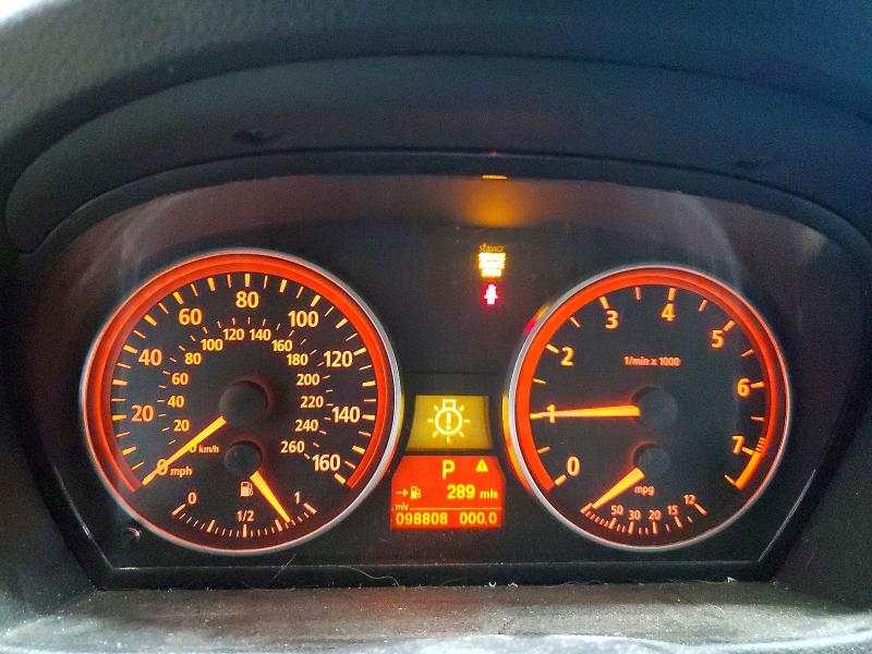 Photo 9 from auction – 2006 BMW 325 with VIN WBAVB13596PT21593