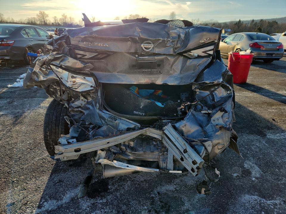 Photo 6 from auction – 2023 NISSAN SENTRA with VIN 3N1AB8CV0PY225848