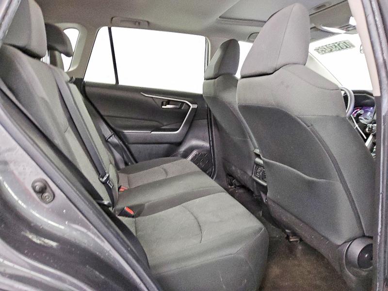 Photo 11 from auction – 2023 TOYOTA RAV4 with VIN 2T3W1RFV0PW249032