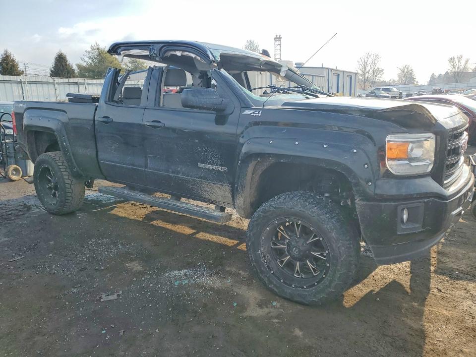 Photo 4 from auction – 2015 GMC SIERA15004WD with VIN 1GTV2TEC5FZ277011