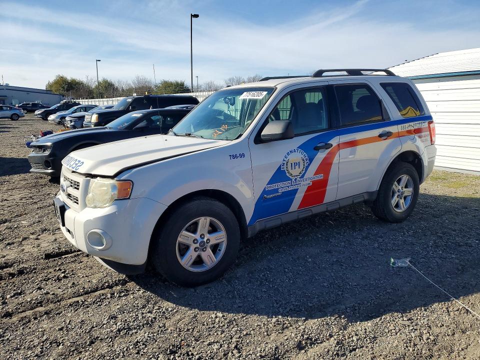 FORD ESCAPE 2009 with VIN 1FMCU59339KA86218 - Photo from auction