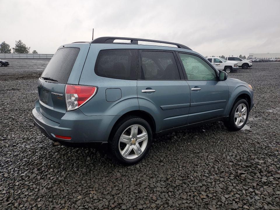 Photo 3 from auction – 2010 SUBARU FORESTER with VIN JF2SH6CC2AH726991