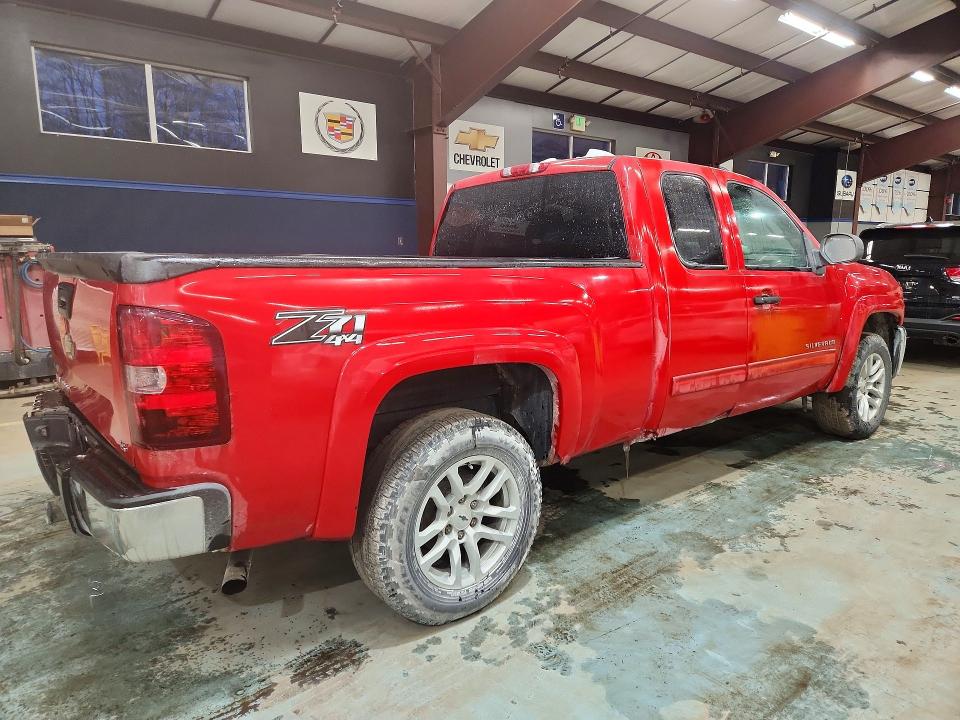 Photo 3 from auction – 2012 CHEVROLET SILVERADO with VIN 1GCRKREA8CZ243739