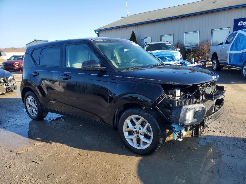 Photo 4 from auction – 2022 KIA SOUL with VIN KNDJ23AU4N7155537
