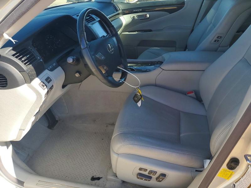 Photo 7 from auction – 2012 LEXUS LS 460 with VIN JTHCL5EF6C5013260