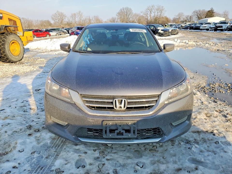 Zdjęcie 5 z aukcji – 2013 HONDA ACCORD z VIN 1HGCR2F50DA202128