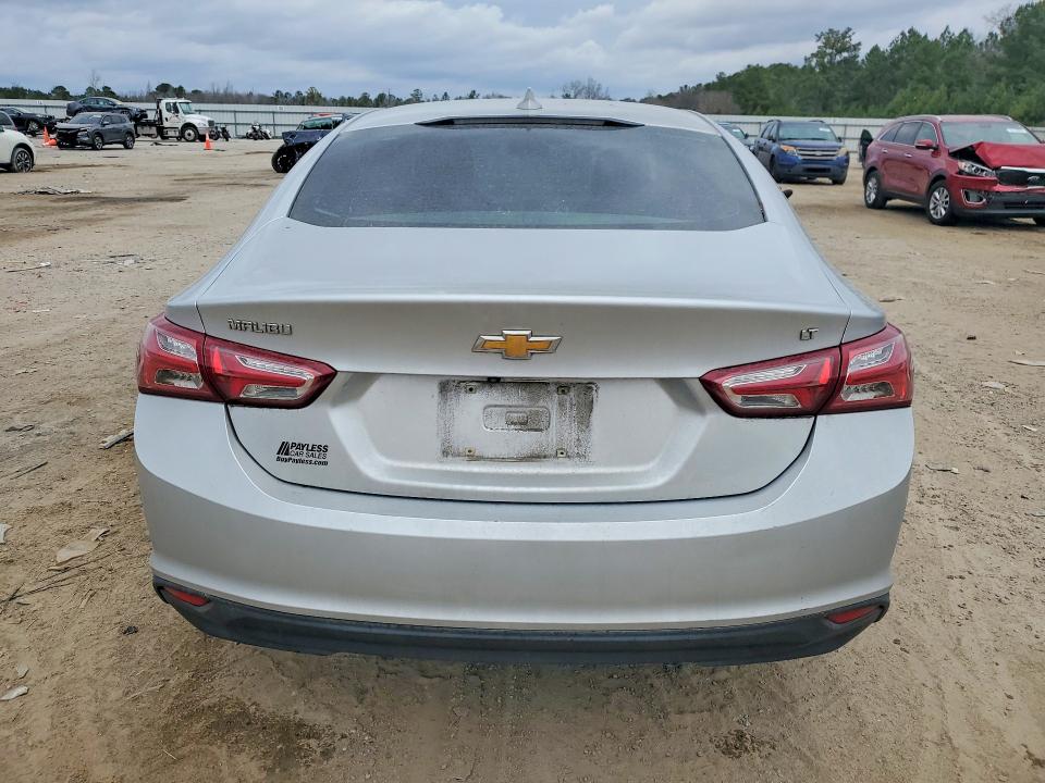 Photo 6 from auction – 2020 CHEVROLET MALIBU with VIN 1G1ZD5ST6LF108696