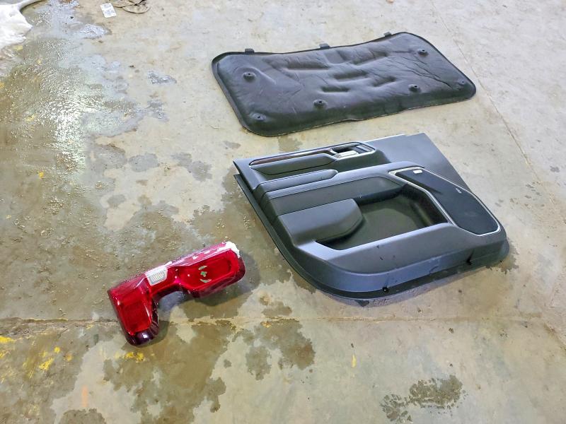 Photo 12 from auction – 2022 CHEVROLET SILVERADO with VIN 3GCPADET5NG662133
