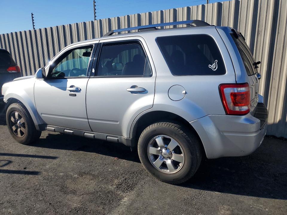 Photo 2 from auction – 2012 FORD ESCAPE with VIN 1FMCU0EG3CKC19059
