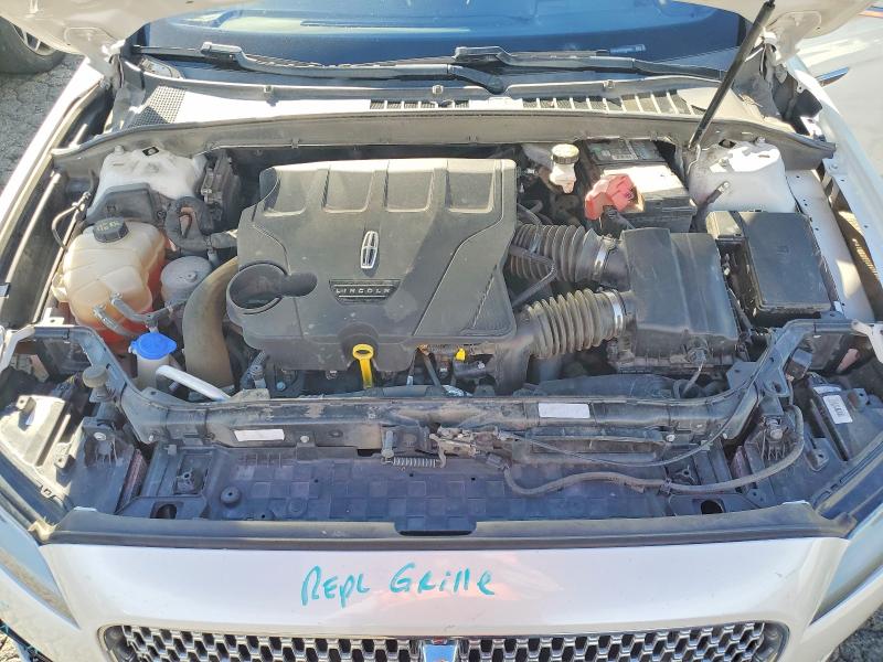 Photo 11 from auction – 2019 LINCOLN CONTINENTAL with VIN 1LN6L9AP0K5602402