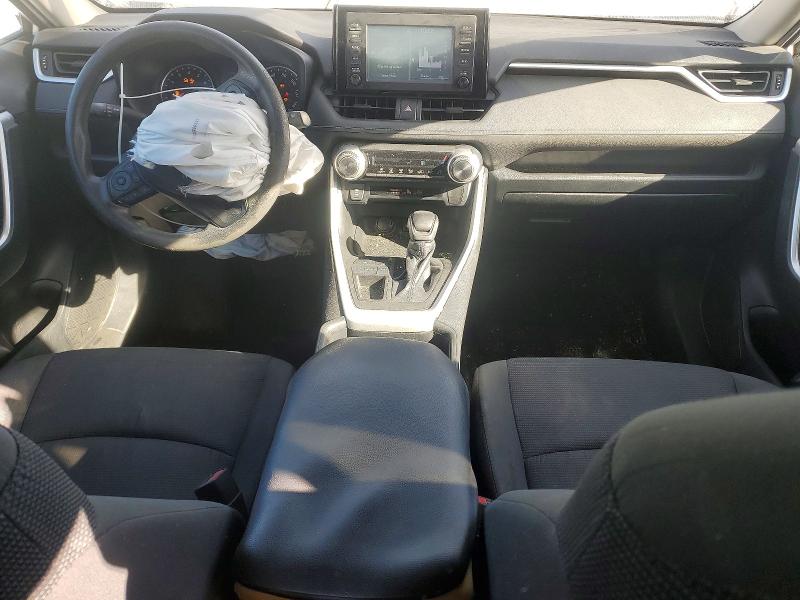 Photo 8 from auction – 2019 TOYOTA RAV4 with VIN 2T3H1RFV5KW055176