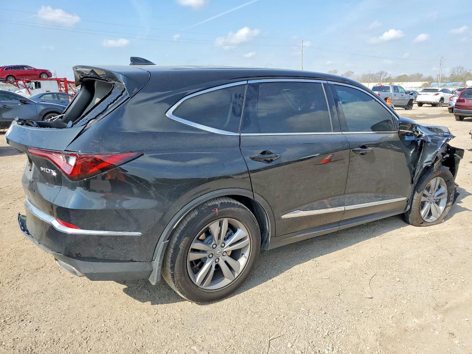 Photo 3 from auction – 2026 ACURA MDX with VIN 5J8YD9H32TL003531