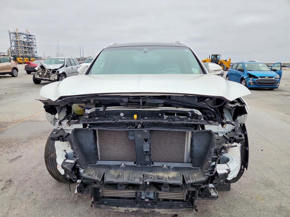 Photo 5 from auction – 2020 LINCOLN NAUTILUS with VIN 2LMPJ6K97LBL28190