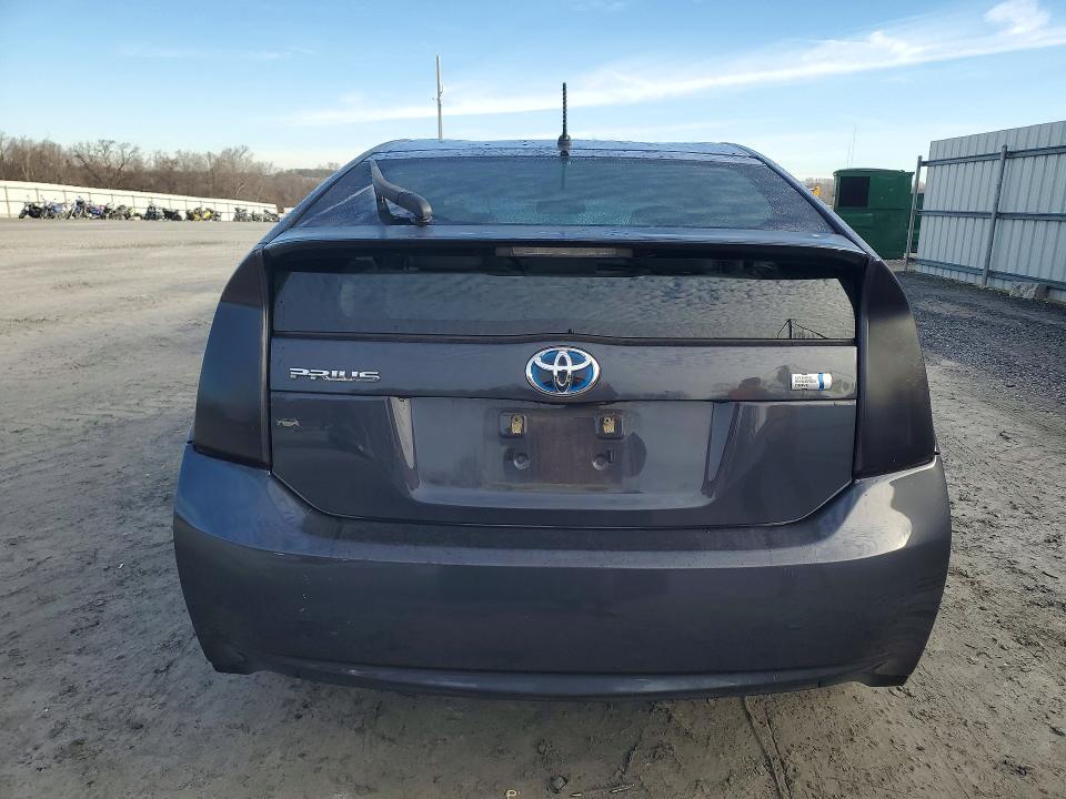 Photo 6 from auction – 2013 TOYOTA PRIUS with VIN JTDKN3DU8D1729145