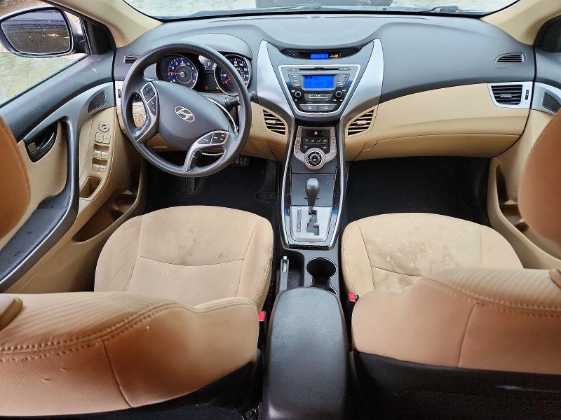 Photo 8 from auction – 2013 HYUNDAI ELANTRA GL with VIN 5NPDH4AE0DH411063