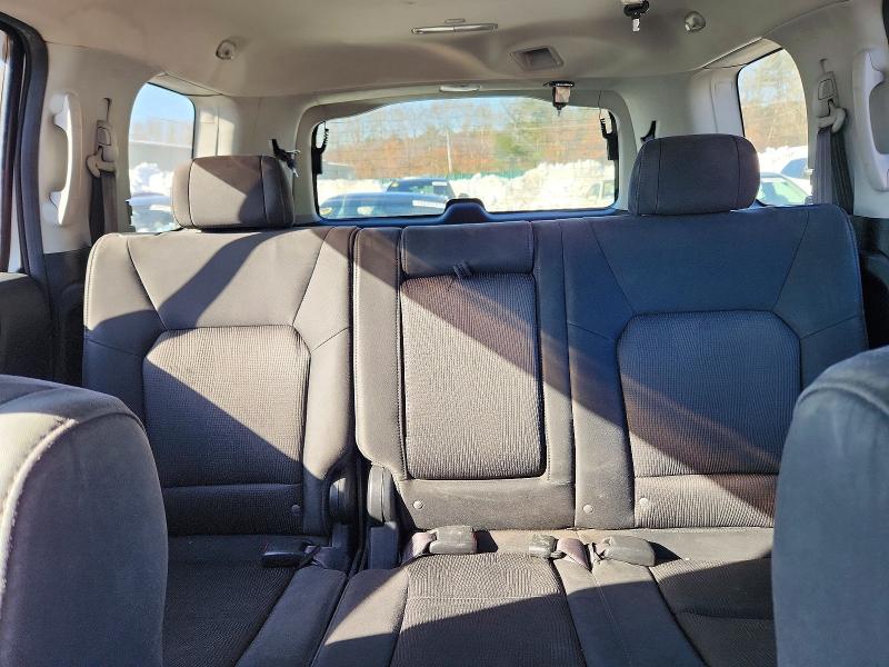 Photo 10 from auction – 2011 HONDA PILOT EX with VIN 5FNYF4H43BB075067