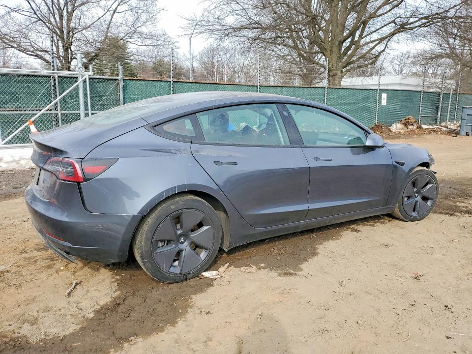 Photo 3 from auction – 2023 TESLA MODEL 3 with VIN 5YJ3E1EA9PF437089