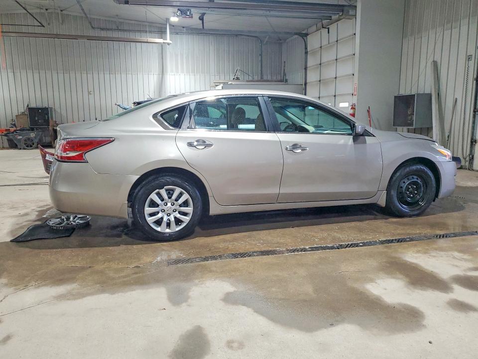 Photo 3 from auction – 2015 NISSAN ALTIMA 2.5 with VIN 1N4AL3AP9FC459503
