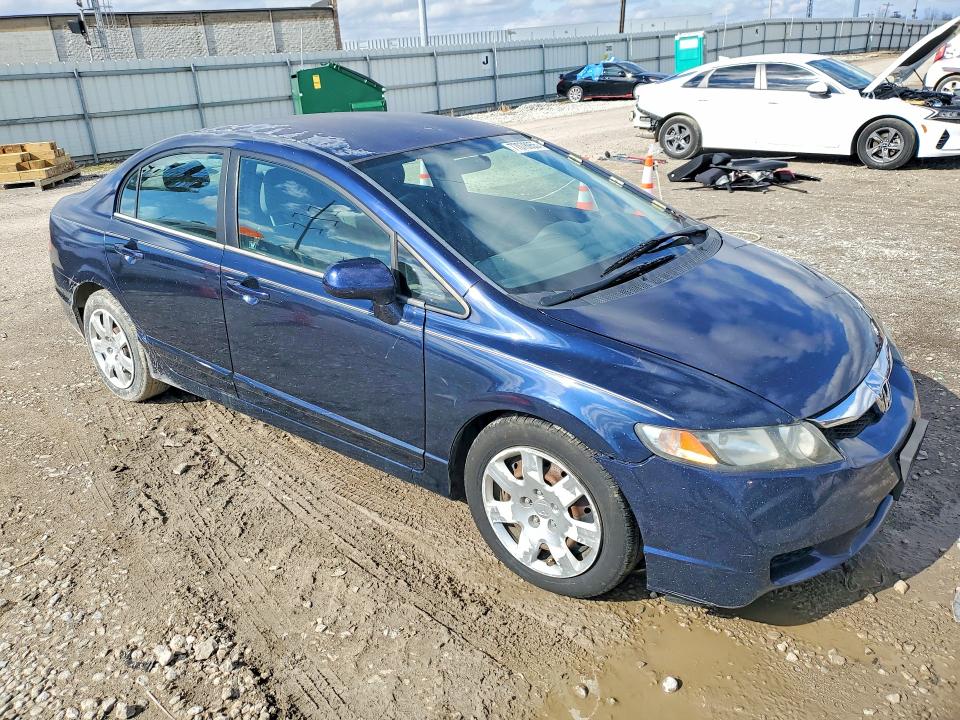 Photo 4 from auction – 2011 HONDA CIVIC with VIN 2HGFA1F56BH512894