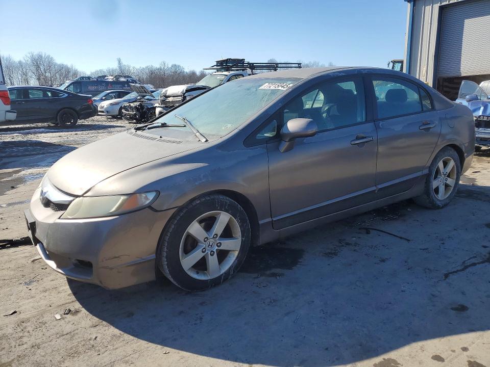 HONDA CIVIC 2010 with VIN 2HGFA1F6XAH544822 - Photo from auction