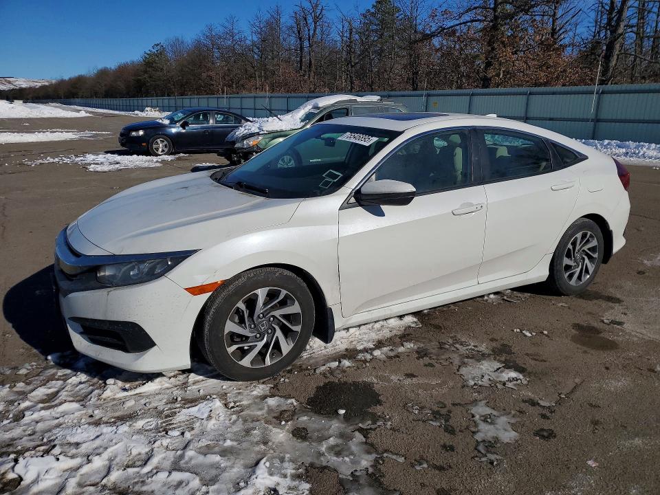 HONDA CIVIC 2017 with VIN 19XFC2F71HE079909 - Photo from auction