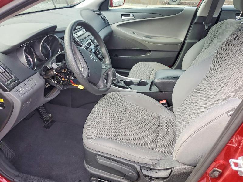 Photo 7 from auction – 2014 HYUNDAI SONATA GLS with VIN 5NPEB4AC1EH869409