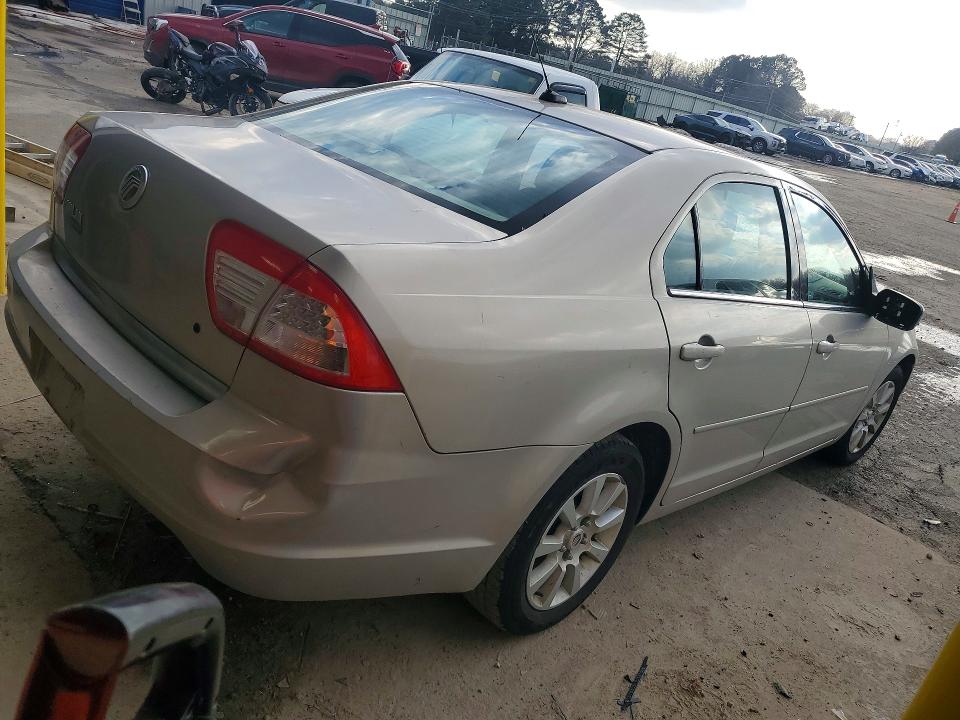 Photo 3 from auction – 2009 MERCURY MILAN with VIN 3MEHM07Z29R604611