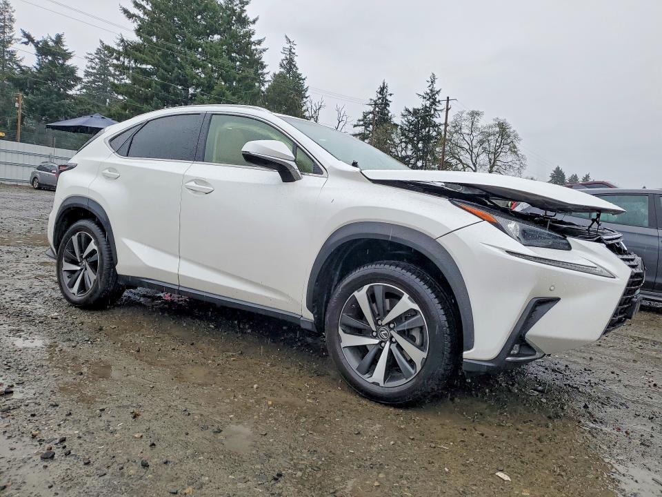 Photo 4 from auction – 2018 LEXUS NX 300 BAS with VIN JTJBARBZ8J2158093