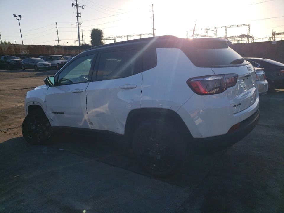 Photo 2 from auction – 2023 JEEP COMPASS with VIN 3C4NJDBN0PT507545