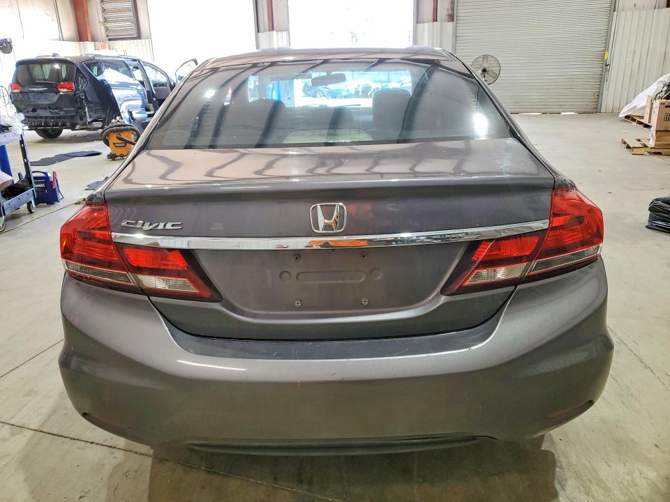 Photo 6 from auction – 2014 HONDA CIVIC with VIN 19XFB2F82EE073530