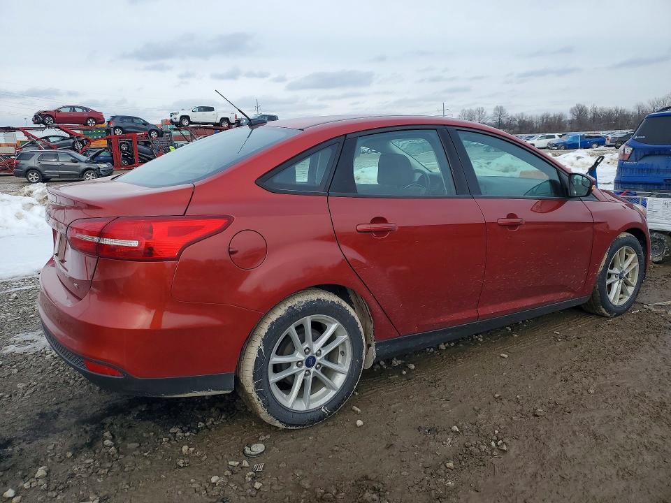 Photo 3 from auction – 2018 FORD FOCUS with VIN 1FADP3F2XJL310430