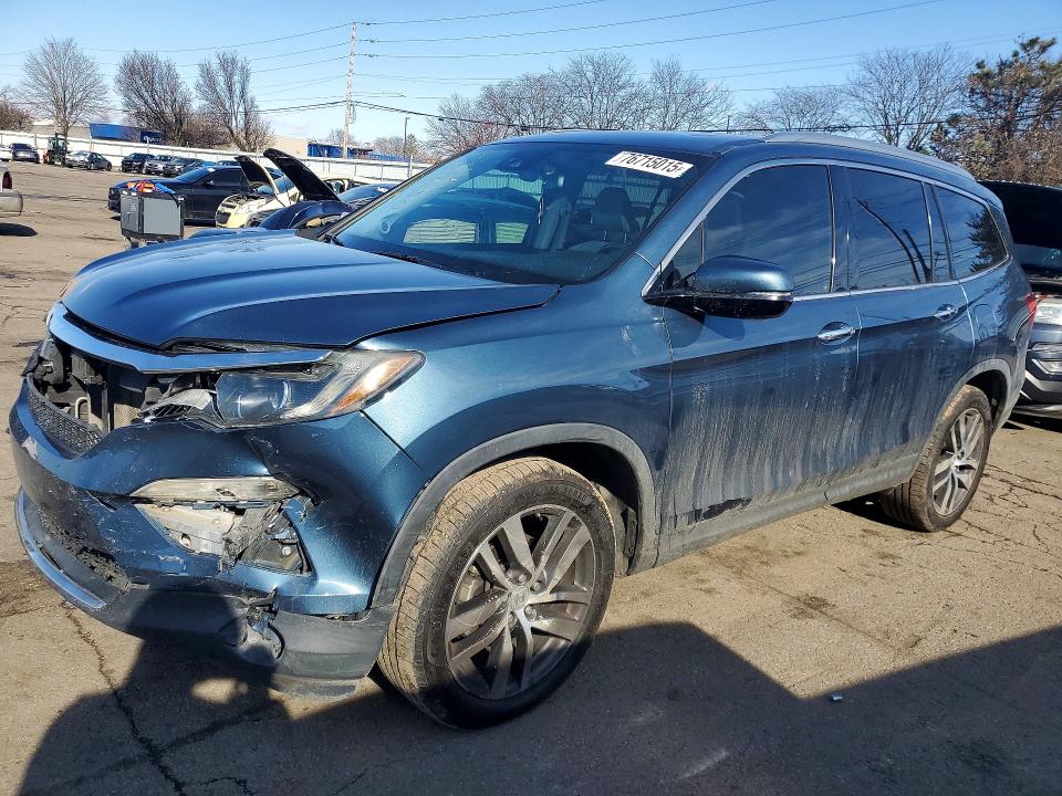 HONDA PILOT ELIT 2016 with VIN 5FNYF6H08GB105843 - Photo from auction