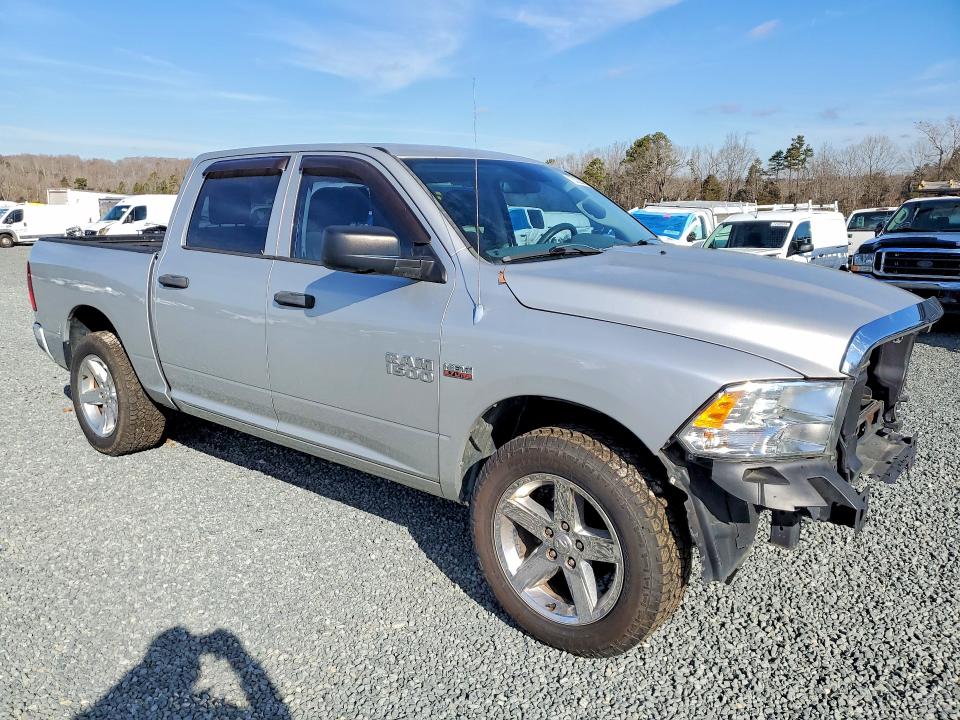 Photo 4 from auction – 2013 RAM 1500 with VIN 1C6RR7KT0DS708442