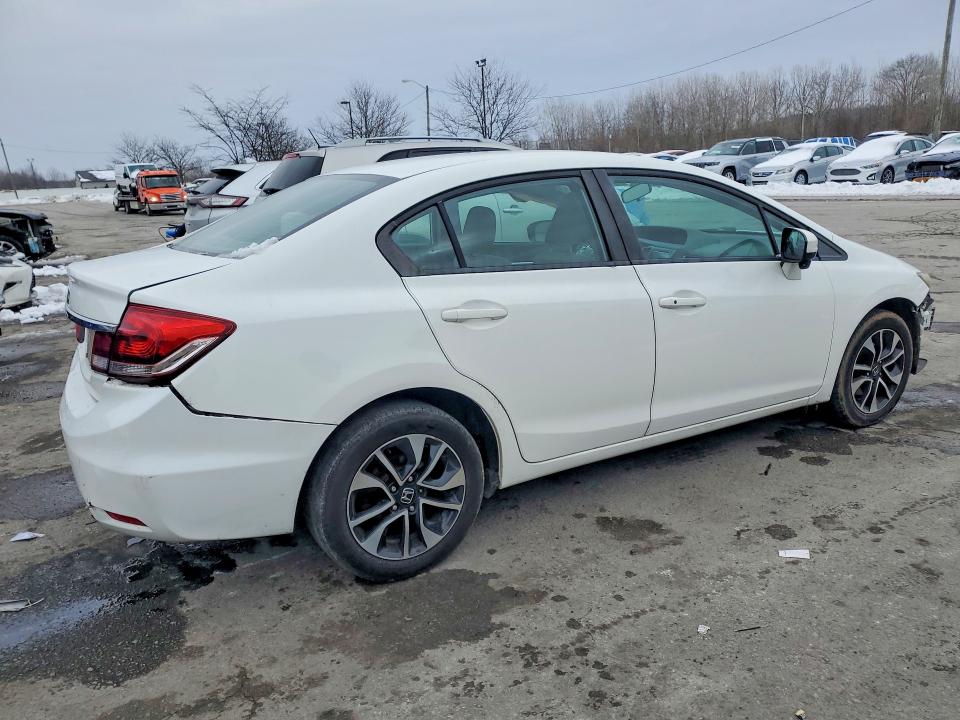 Photo 3 from auction – 2015 HONDA CIVIC with VIN 19XFB2F89FE080444