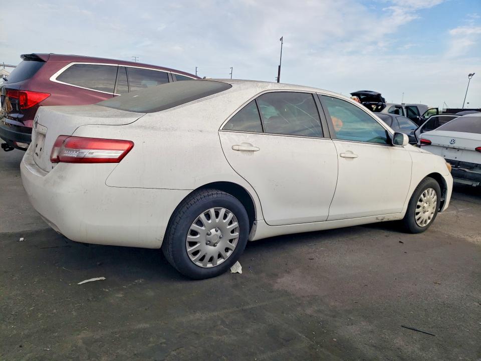 صورة رقم 3 من المزاد - 2011 TOYOTA CAMRY BASE مع VIN 4T4BF3EK1BR087990