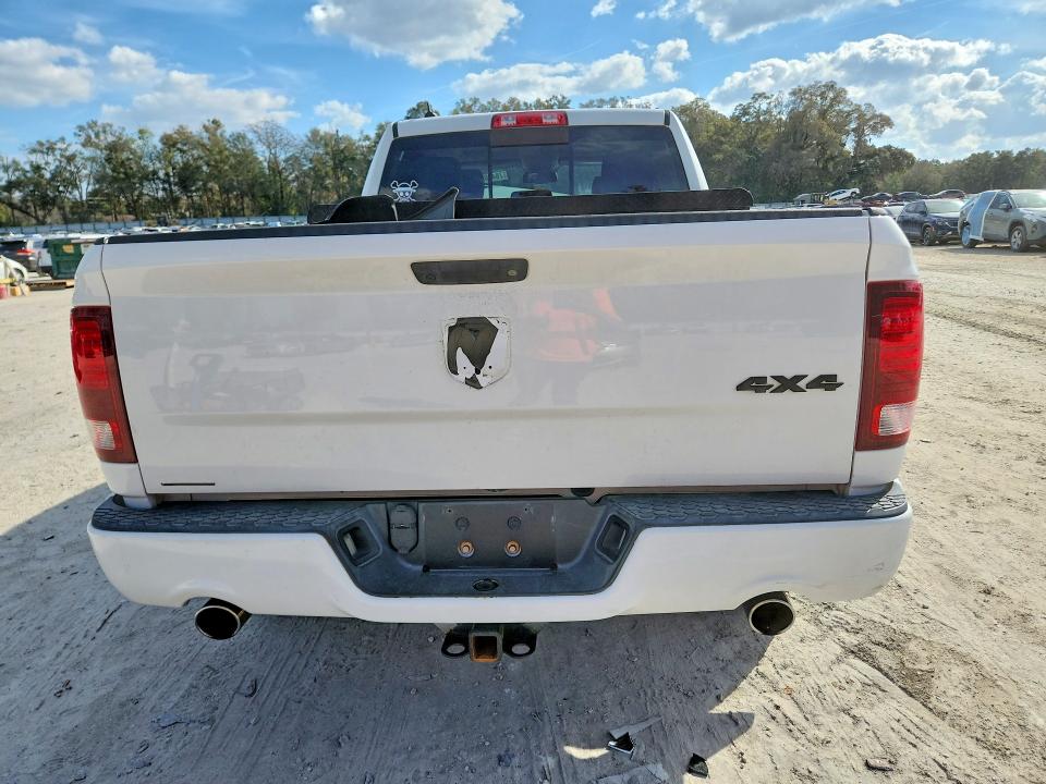 Photo 6 from auction – 2018 RAM 1500 with VIN 1C6RR7UT2JS196532