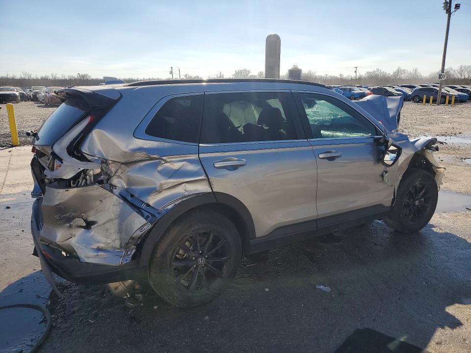 Photo 3 from auction – 2023 HONDA CR-V with VIN 7FARS5H59PE003347