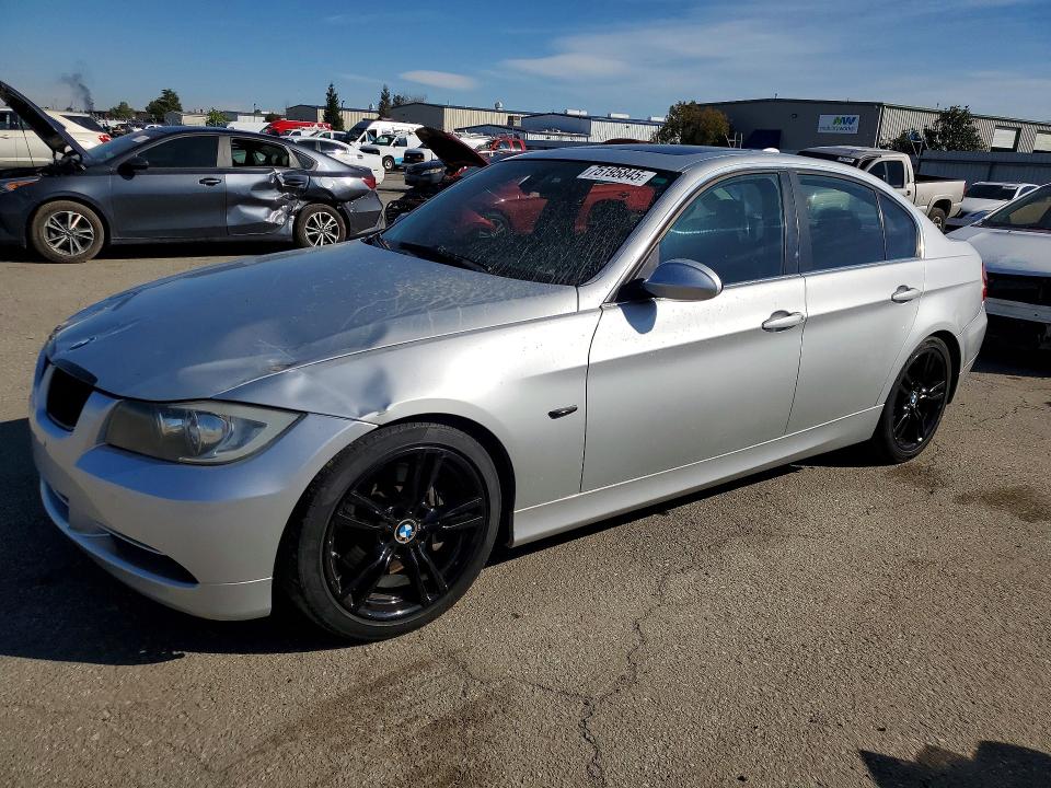 BMW 335 2007 with VIN WBAVB73587PA65101 - Photo from auction