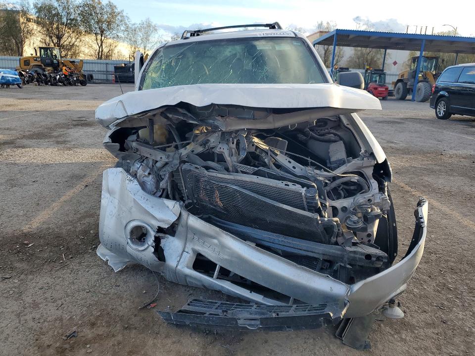 Photo 5 from auction – 2011 FORD ESCAPE with VIN 1FMCU0DGXBKA60458