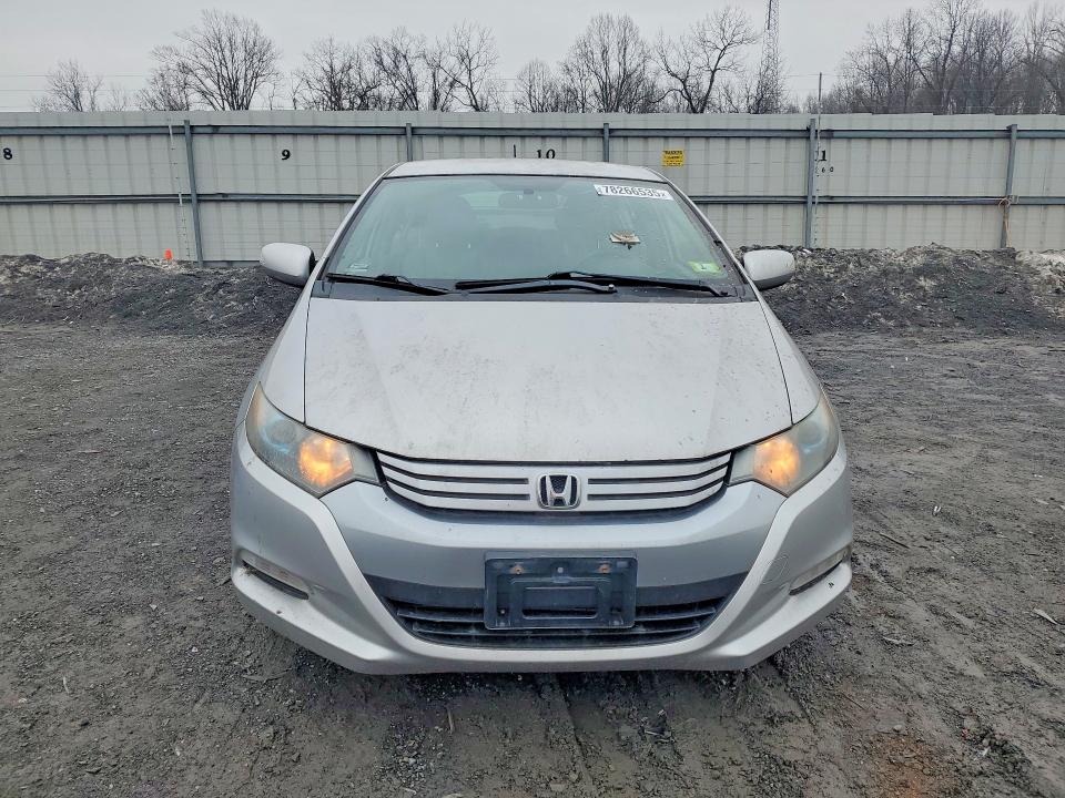 Photo 5 from auction – 2010 HONDA INSIGHT with VIN JHMZE2H74AS008323