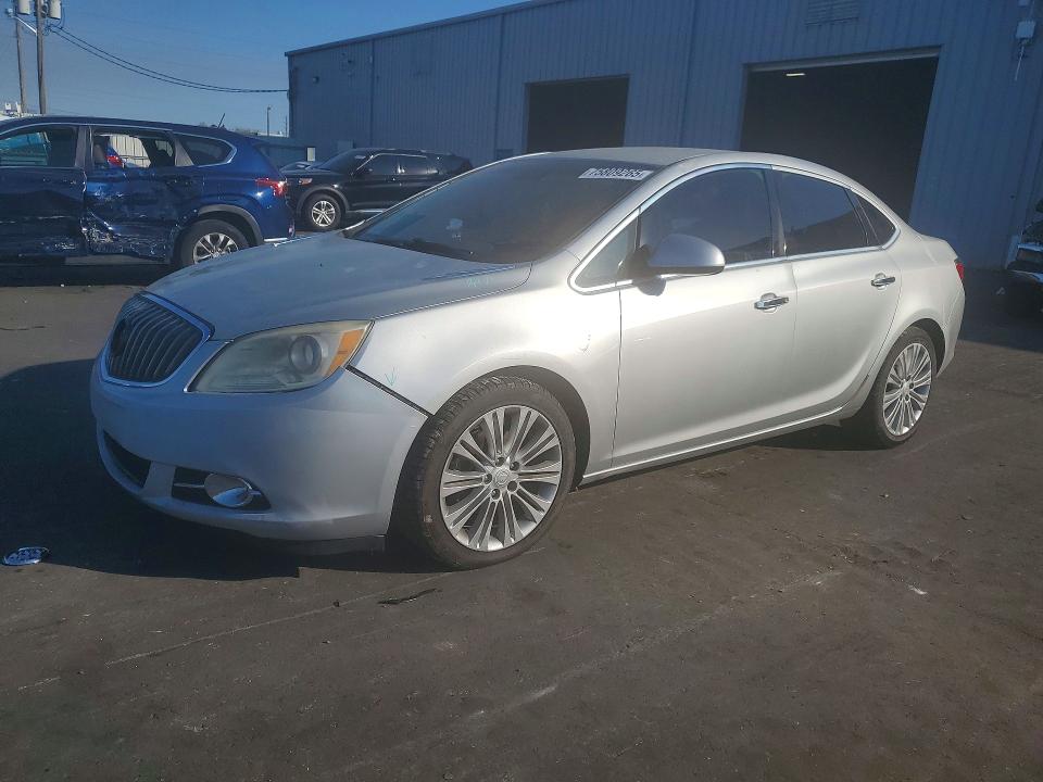 BUICK VERANO 2014 with VIN 1G4PP5SK5E4180108 - Photo from auction